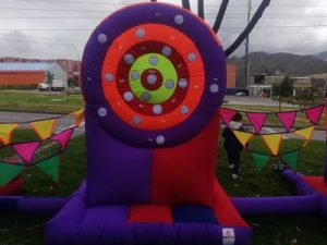 alquiler feria de pueblo inflable