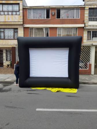 Venta de pantallas Inflables2