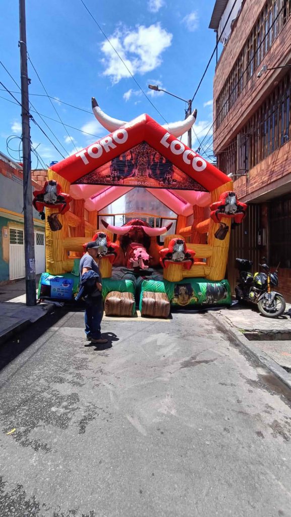 venta y alquiler de toros mecánicos en villavicencio ☎️+57-3123776310